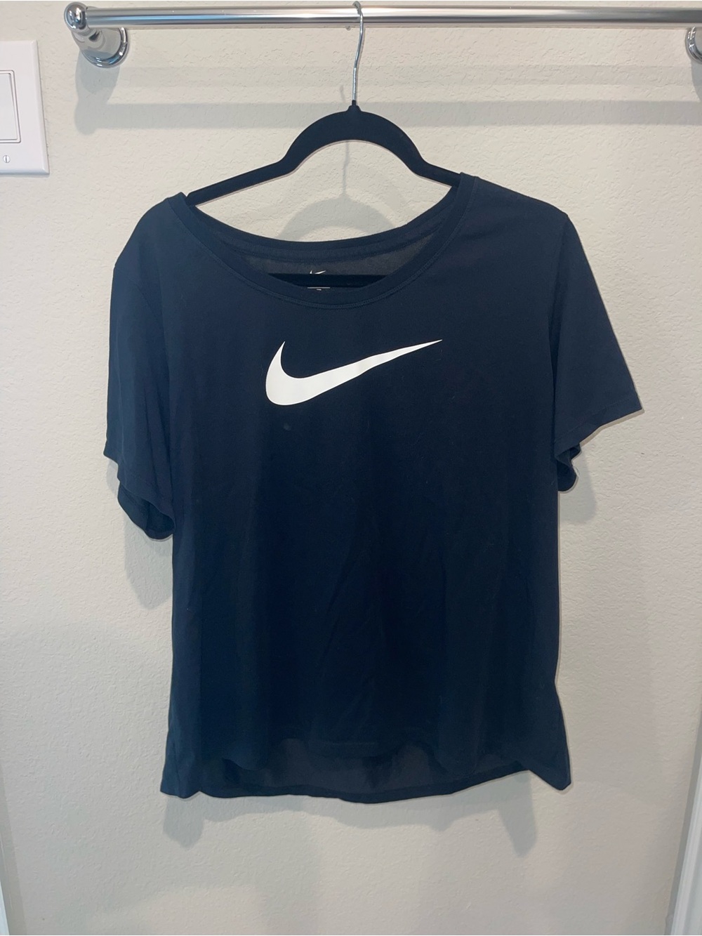 Nike tee workout shirt